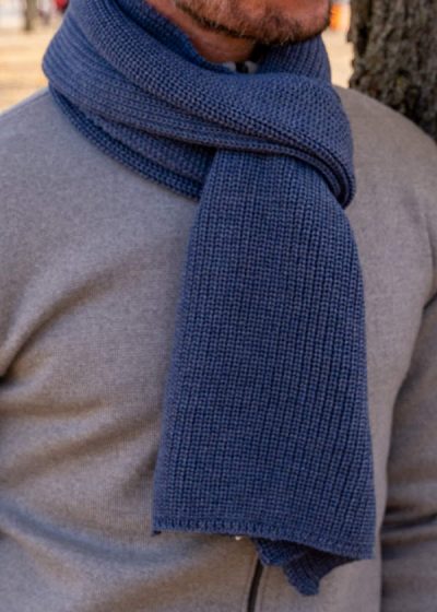 Schal jeansblau Orville aus Merinowolle von Connemara