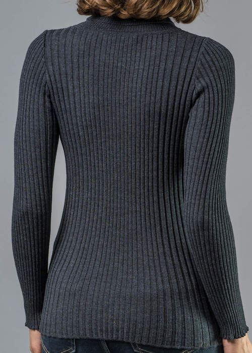 Rückenansicht Pulli aus Rippe von Connemara