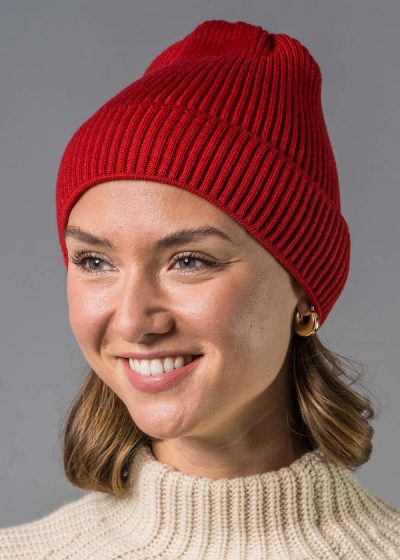 Wollmütze rot aus Merinowolle von Connemara