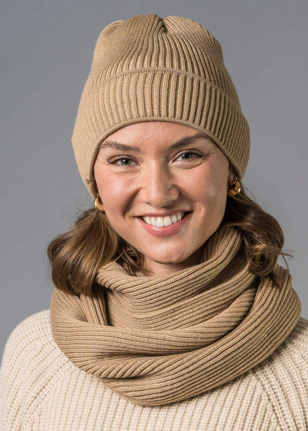 Loop Schal camel von Connemara aus Merinowolle