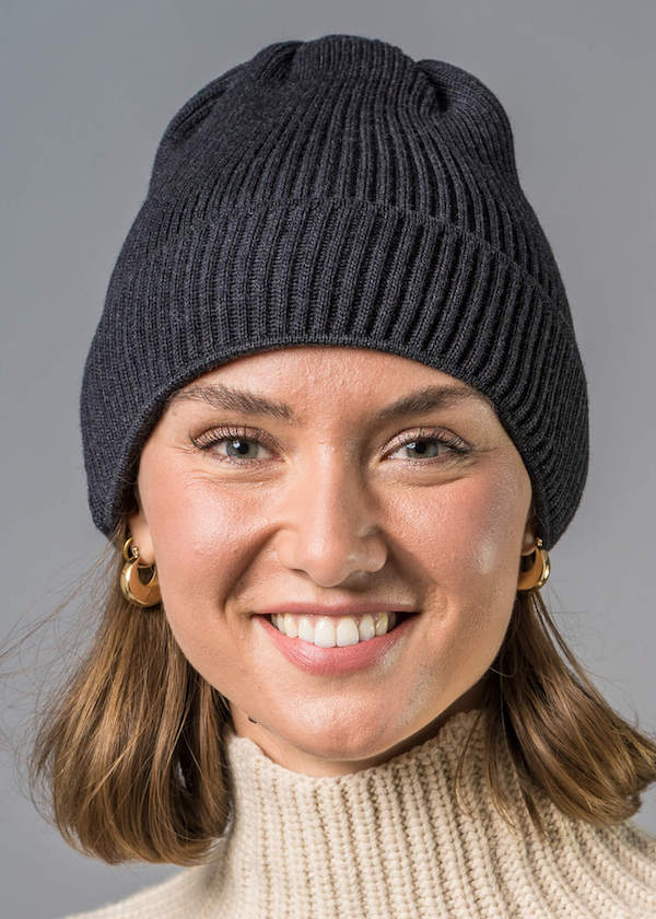 Mütze anthrazit aus Merinowolle von Connemara